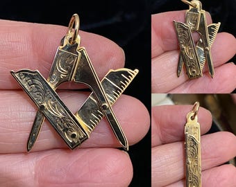 Unusual vintage English millennium hallmarked 375 9ct gold secret folding Masonic symbol fob charm necklace pendant