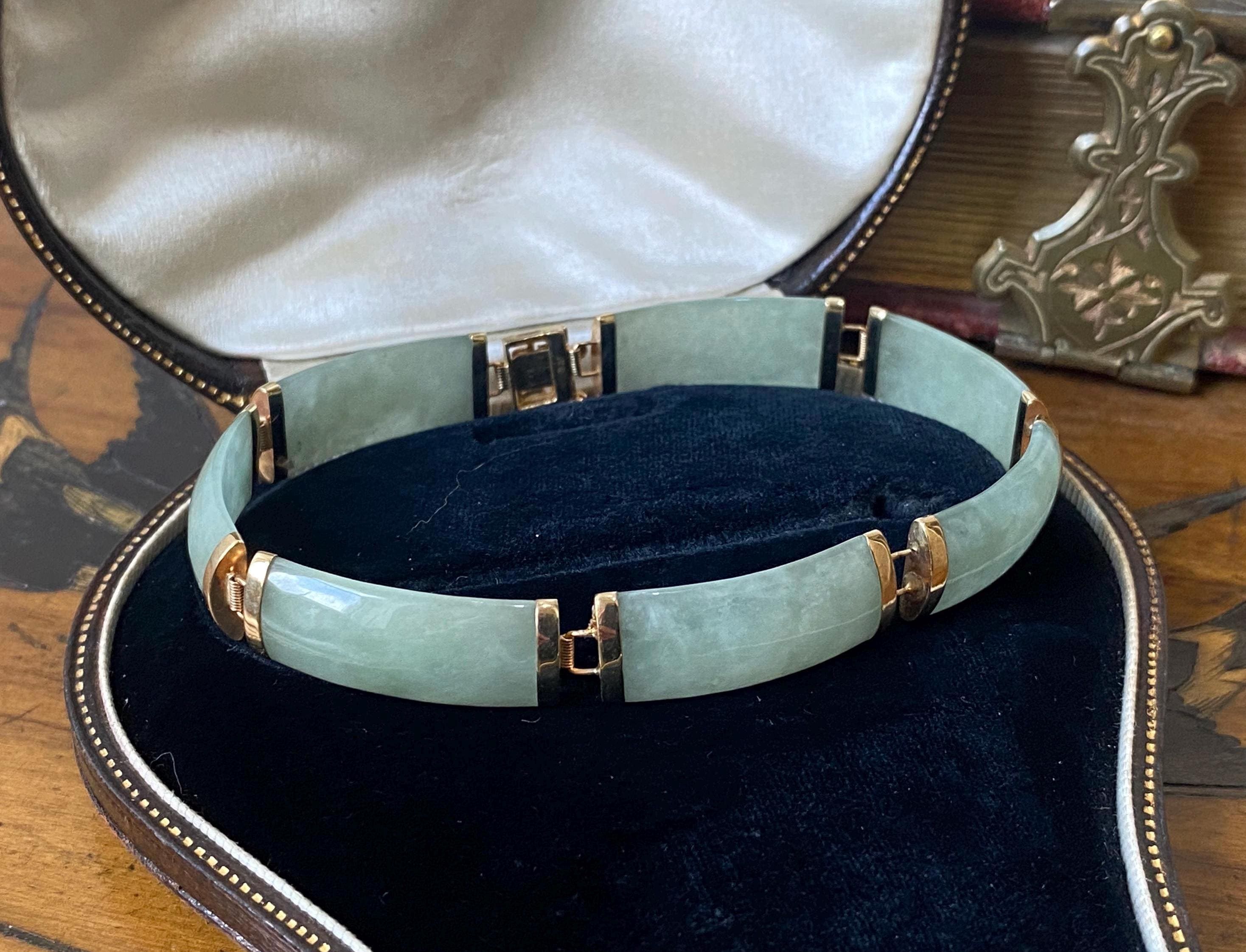 Fantastic Vintage Hallmarked 375 9ct Gold Chinese Green Jade Link
