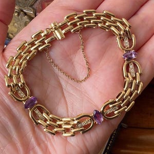 Beautiful vintage English hallmarked heavy 21g thick solid 375 9ct gold multiple amethyst & diamond gemstone decorated bracelet/bangle (A)