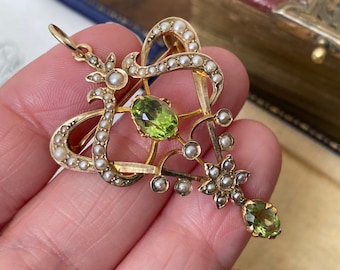 Fabulous Antique Edwardian art nouveau 9ct gold peridot & seed Pearl brooch /pin combined lavalier necklace pendant