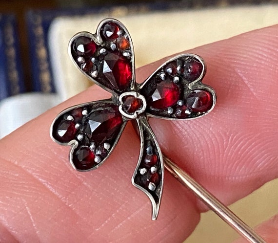 Garnet pin cheap