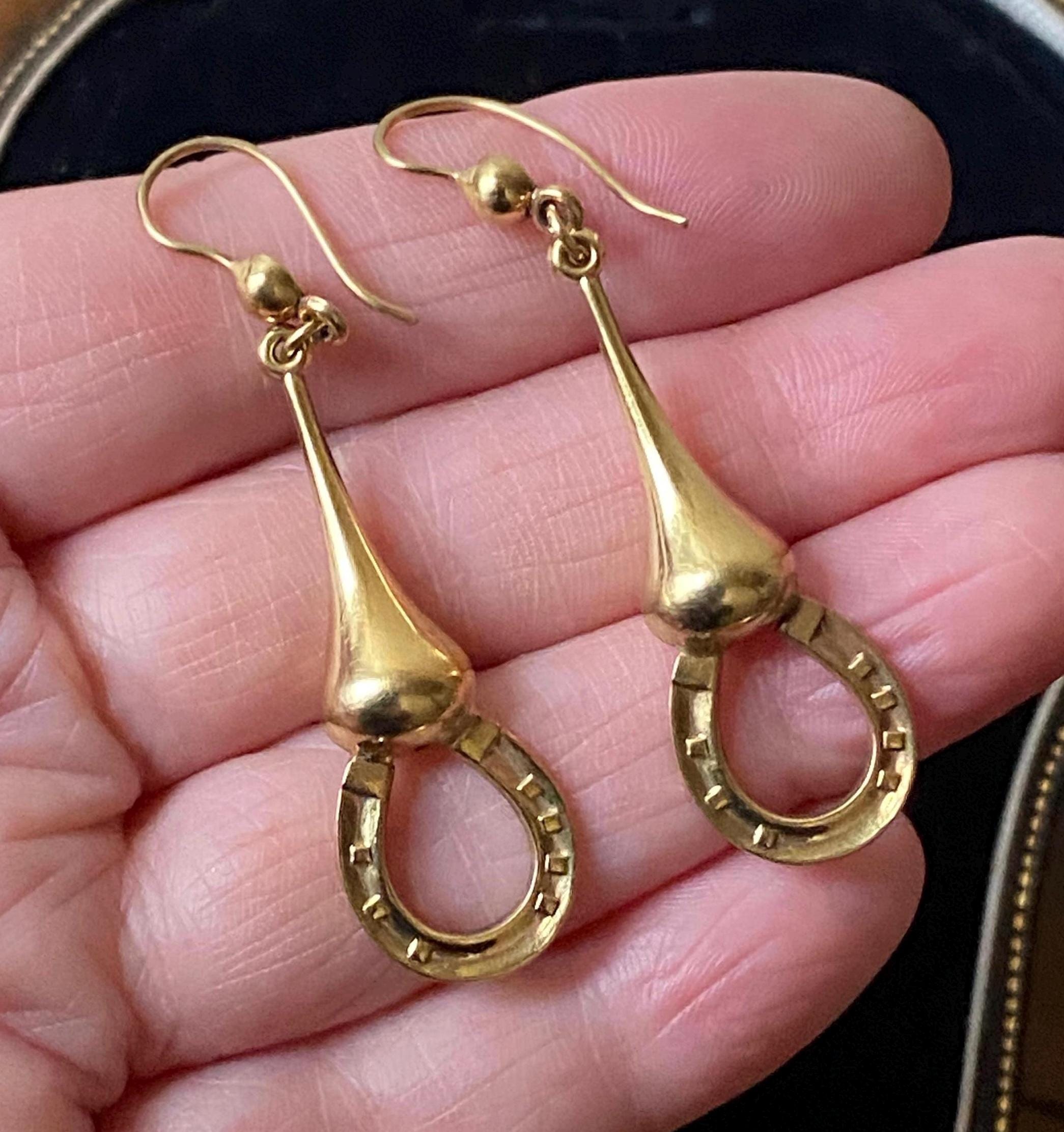 Stunning unusual antique hollow 375 9ct gold lucky horseshoe pendant drop earrings