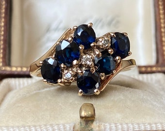 Stunning unusual vintage English hallmarked 375 9ct gold sapphire & diamond ring