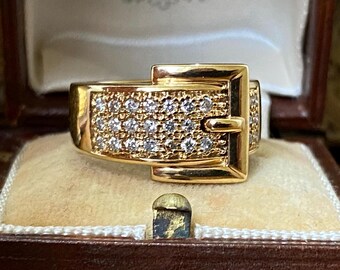 Fantastic vintage hallmarked 375 9ct gold & diamond studded belt buckle band ring