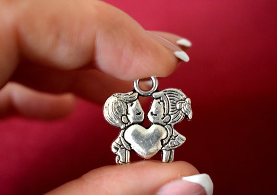 10Pc Boy Girl Heart Shape Alloy Charm Pendant DIY Necklace Bracelet Making Gift