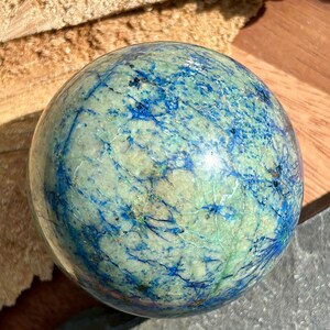 Azurite, malachite, chrysocolle, veines, sphère cristalline B, bleu-vert, planète Terre image 4