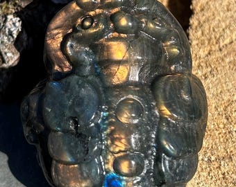 Labradorite argent crapaud sculpture sur cristal or orange flash grenouille feng shui