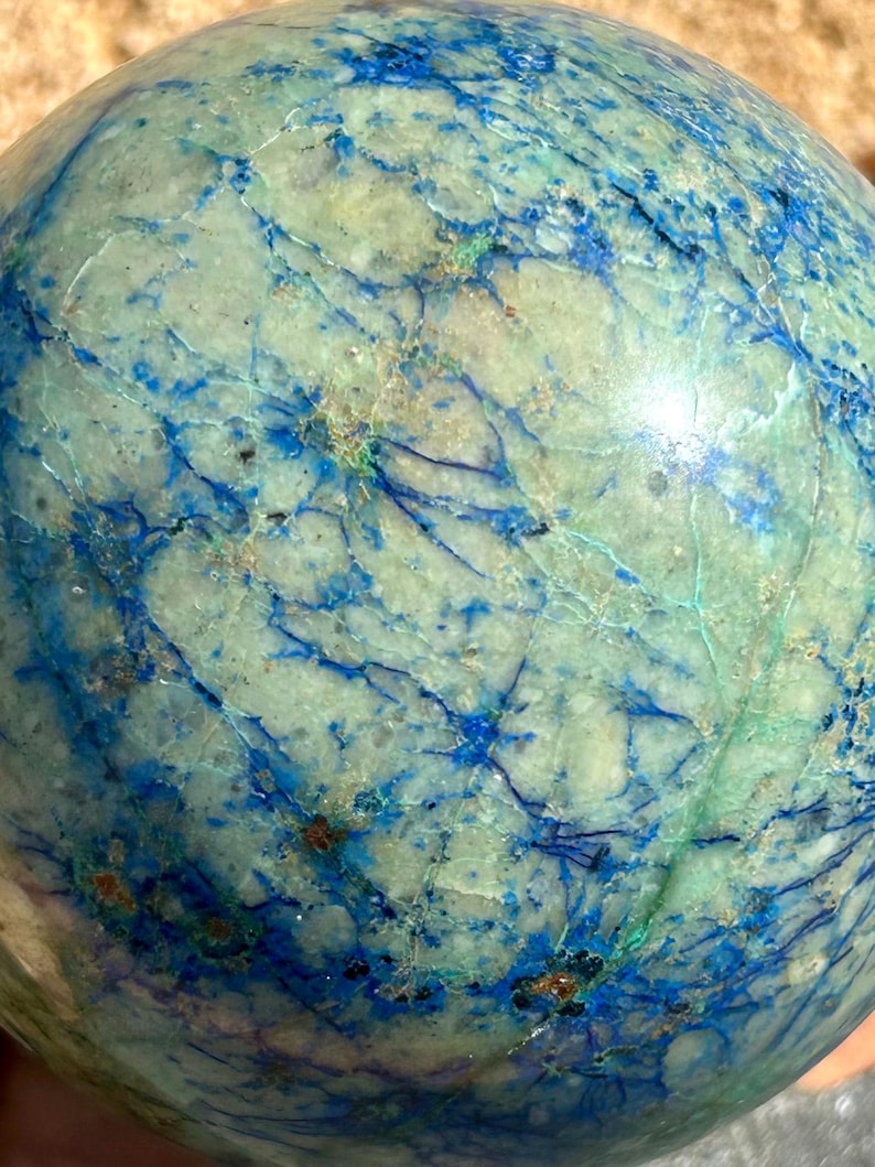Azurite, malachite, chrysocolle, veines, sphère cristalline B, bleu-vert, planète Terre image 9