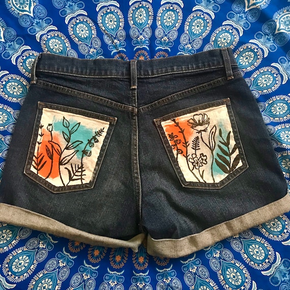 cute painted jean pockets