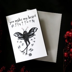 Cartão de amor do Mothman, cartão de aniversário exclusivo, cartão Cryptid, cartão de amor, presente Cryptid, assustador, cartão de aniversário do Mothman, cartão estranho, alternativa