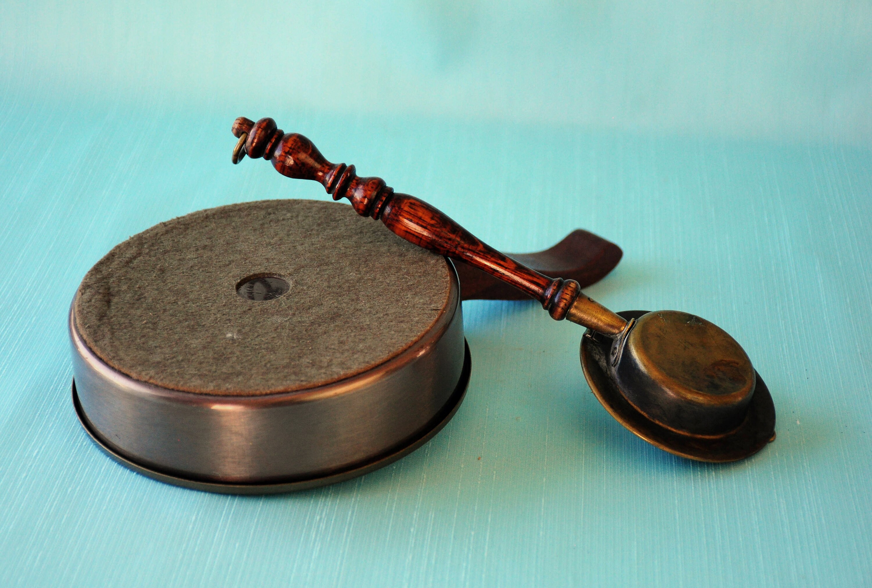 Dos silent Butlers Brass Cat Ashtray Silent Butler Park Etsy