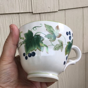 Vintage Mikasa Chelsea Vine Teacups~Country Classics~Ivy And Berries