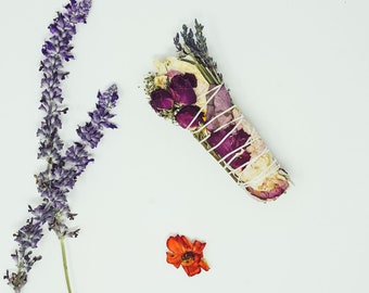 White sage bundle w/lavender and rose petals