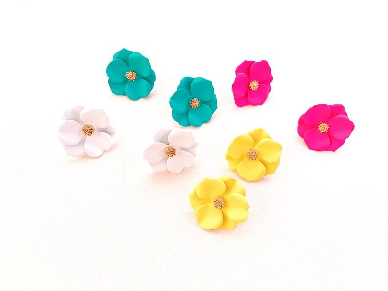 Flower earrings, Floral earrings, Spring Daisy earrings, White flower earrings, Birthday gift, Pastel earrings, Tropical Jewelry image 7