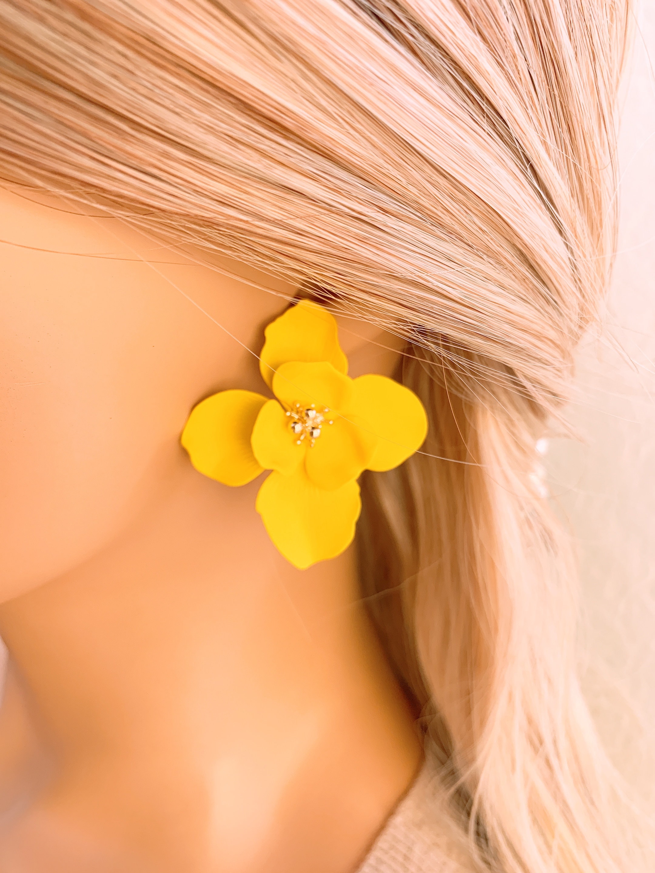 Flower Earrings, Pastel Floral Bridal Earrings,spring Yellow Earrings,bridesmaid Earrings