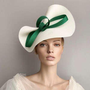 Cream and green bow kentucky derby fascinator, royal ascot hat, Ivory and green derby  hat, green races fascinator hat, luncheon hat, bow