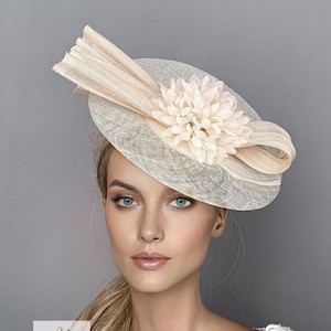 Ivory Derby Fascinator: Ascot Races Bow Hat