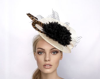 Black flower fascinator, feathers fascinator, veil fascinator hat, tea party hat, kentucky derby hat, race day hat for womens, ascot hat