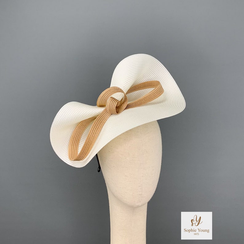 Cream and camel derby fascinator, gold ascot hat,Beige kentucky derby hat, Ivory wedding hat, Gold ascot fascinator, womens races hats, bow image 2