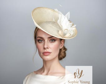 Cappello fascinator color avorio per il Kentucky Derby - Cappello da