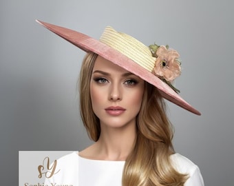 Pink Kentucky Derby Hut: Stroh Fascinator aus weissem Stroh mit Seidenblumen