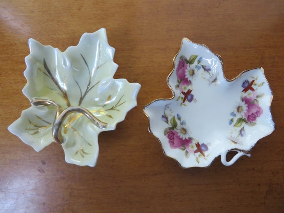 Two Ring Dishes - Vintage Leaf Shaped Trinket Dis… - image 1