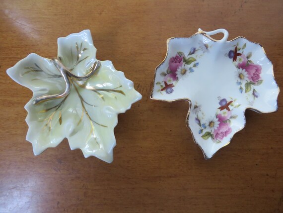 Two Ring Dishes - Vintage Leaf Shaped Trinket Dis… - image 9