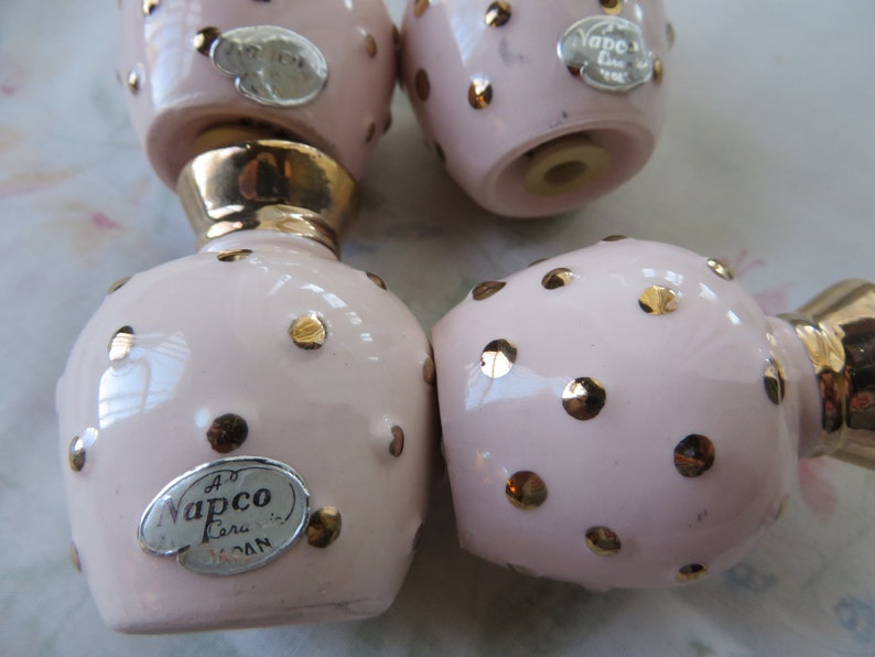 3 Have Napco Adhesive Labels All Have Their Stoppers Japan Two Sets 1950/'s Napco Small Pink and Gold Salt and Pepper Shakers #165