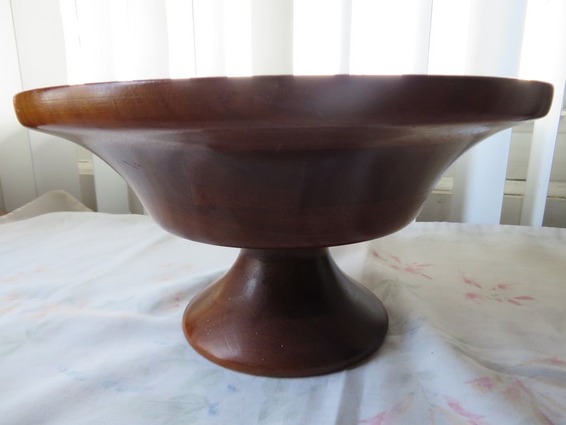 Cabin Decor Country Decor Farmhouse Decor Beautiful Solid Walnut Fruit Bowl Vintage Wooden Fruit Bowl Large Turned Wood Fruit Bowl