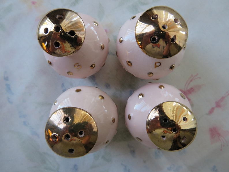 3 Have Napco Adhesive Labels All Have Their Stoppers Japan Two Sets 1950/'s Napco Small Pink and Gold Salt and Pepper Shakers #165