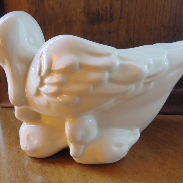 Vintage Duck Planter - Duck and Two Ducklings Planter - Avon 1984 - Creamy White Duck Planter - Country - Cottage - Farmhouse Decor - #973