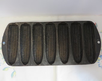 Cast Iron Cornbread Pan - Corn Ears Corn Muffin Pan - Corn on the Cob Corn Bread - Rustic - Primitive - Country - Cabin Decor - #1400