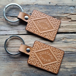 Custard Cream Biscuit Handmade Leather Keyring | Biscuit Gift | Key Fob | Keychain | Fun Snack Present