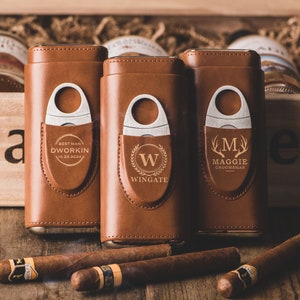 Personalized Gifts for Men, Cigar Case with Cutter, Groomsmen Gifts Ideas, Best Man Gift, Father Gifts, Husband Gift, Boyfriend Gift for Him