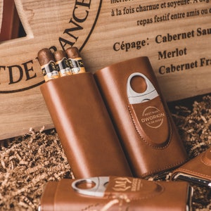 Personalized Travel Cigar Case, Groomsmen Proposal Gifts, Best Man Gift, Fathers Day Gift, Husband Gift, Boyfriend Gift, Gift for Him image 9