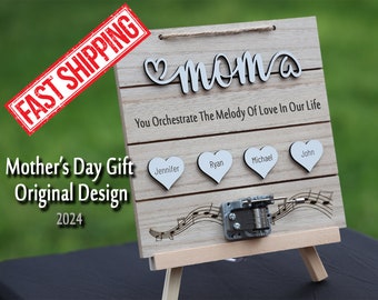 Personalized Mom Music Box Sign: Engraved Wood Decor