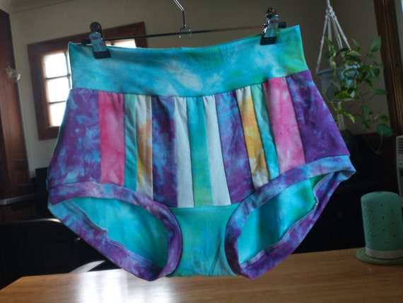 2x/3x Summer Fling Bamboo Hemp High Waist Underwear. Size 2x/3x