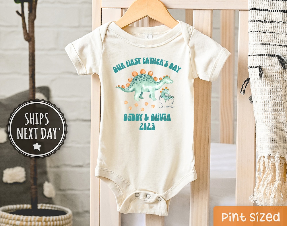 Name Our First Father'S Day Onesie® - Personalized Father’S Day Bodysuit - Cute Custom Father'S Day Gift Custom Unisex Style Prowallart