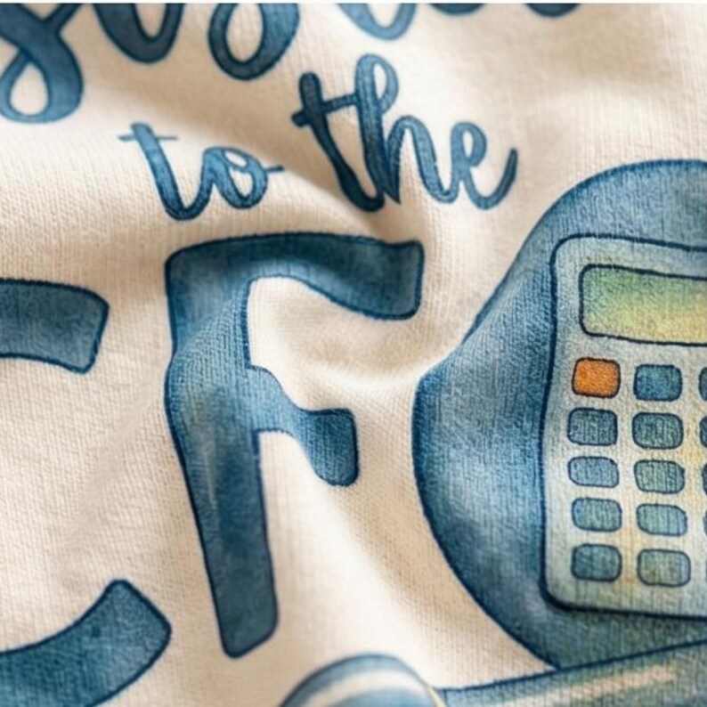 Assistant To The CFO Baby Onesie - Funny Accounting Gift Bodysuit Bild 2