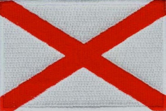 Patch Brodé AED (Défibrillateur) - Version Blanche Et Rouge - Thermocollant - 8,2 X 8,2 Cm - PATCHSIG