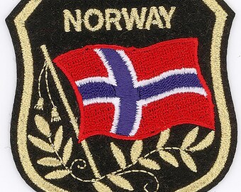 10 Pcs NORWAY Flag in shield Embroidered Patches 3.25"x2.75" iron-on
