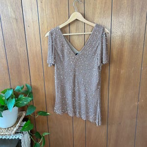 Vintage Adrianna Papell Boutique Beaded Sequin Asymmetrical Hem Top afbeelding 10