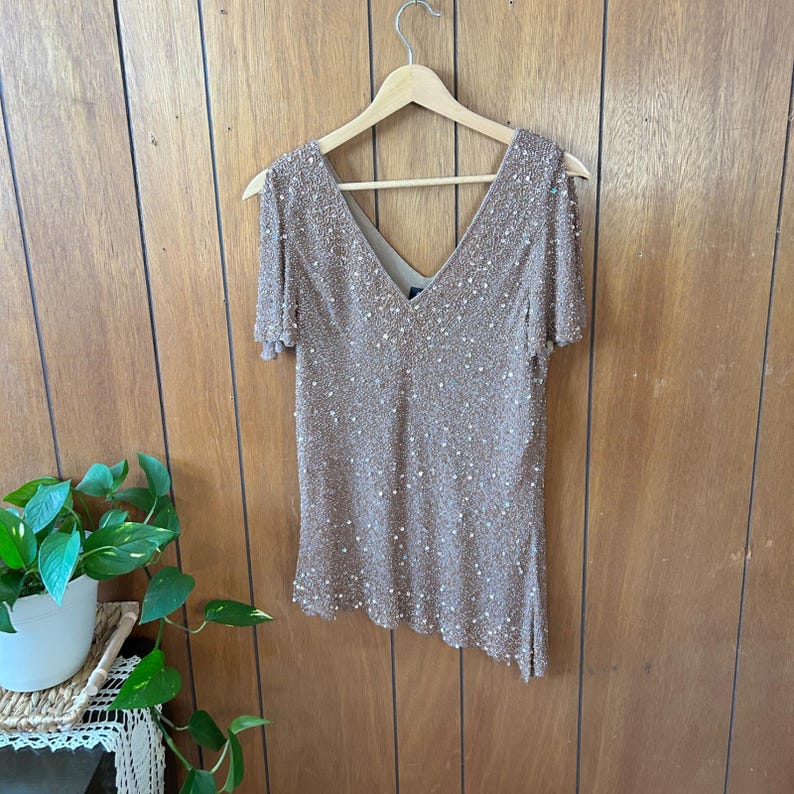 Vintage Adrianna Papell Boutique Beaded Sequin Asymmetrical Hem Top afbeelding 10