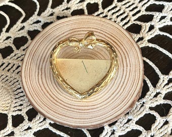 Vintage Gold Tone Heart Brooch Pin with Bow Detail Costume Jewelry