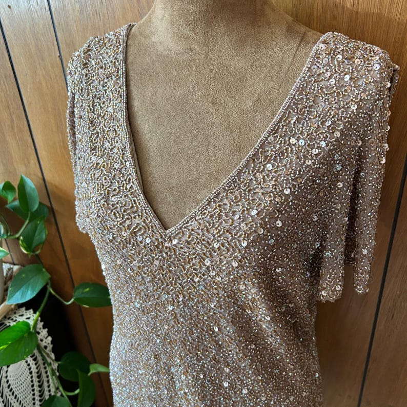 Vintage Adrianna Papell Boutique Beaded Sequin Asymmetrical Hem Top afbeelding 11