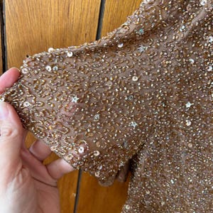 Vintage Adrianna Papell Boutique Beaded Sequin Asymmetrical Hem Top afbeelding 12