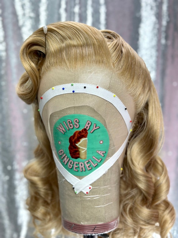 1940's Inspired Lace Front Wig in Style “streusel” - Made to
