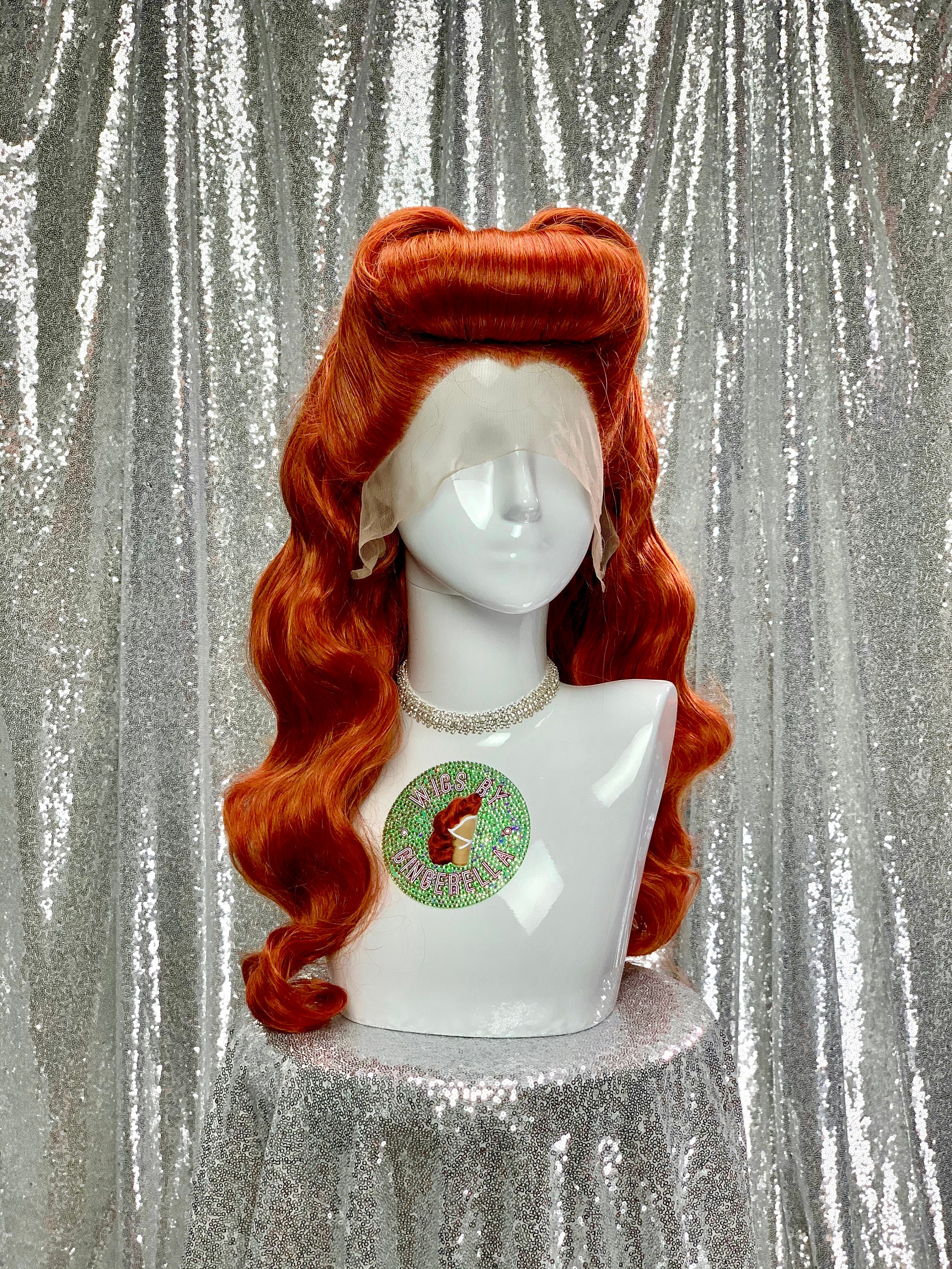 1940 red wig