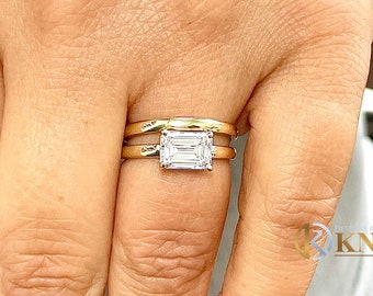 Emerald Cut Simulated Diamonds Engagement Ring And Matching Band Set Solitaire Wedding Ring Minimalist Bridal Set 14K Solid Yellow Gold 1.50