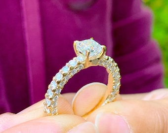 Anillo de compromiso con diamantes simulados de tres lados, corte Asscher y corte redondo, oro amarillo macizo de 14 quilates, anillo de bodas, anillo de novia para propuesta de matrimonio de 3,00 ct.